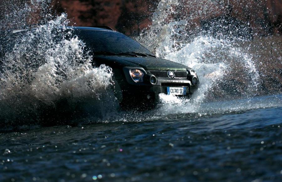  Fiat Panda Cross 2006 года  (фото 22 из 39)